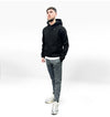 Sudadera con capucha y logo en el bolsillo - Negro