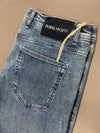 RESELL: 020 Jeans
