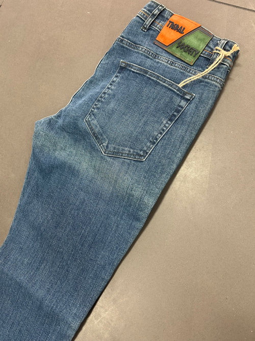 RESELL: 028 Jeans