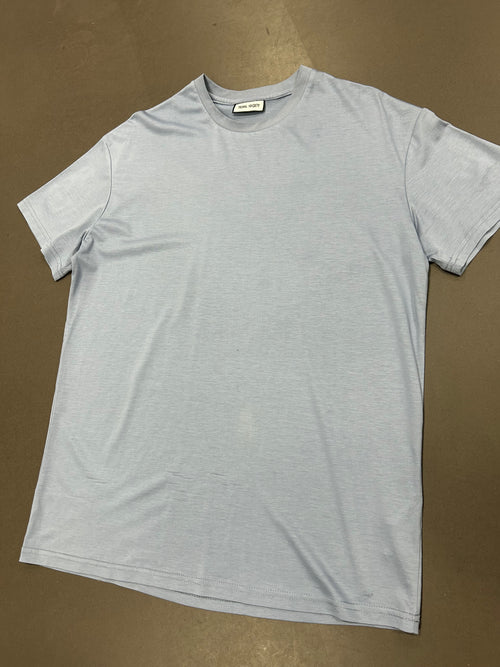 RESELL: Ski Luxe Tee, Medium