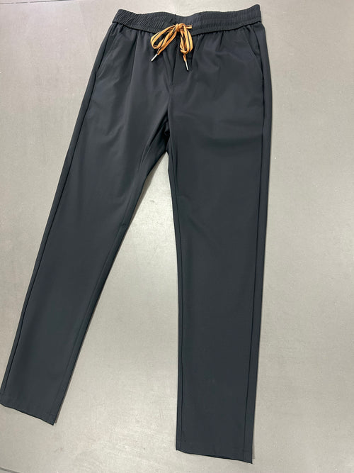 RESELL: Medium black premium jogger