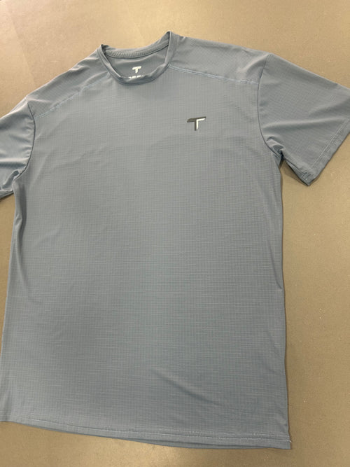 RESELL: Navy Summit T-shirt LARGE