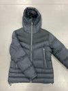 RESELL: Black Apex, Medium